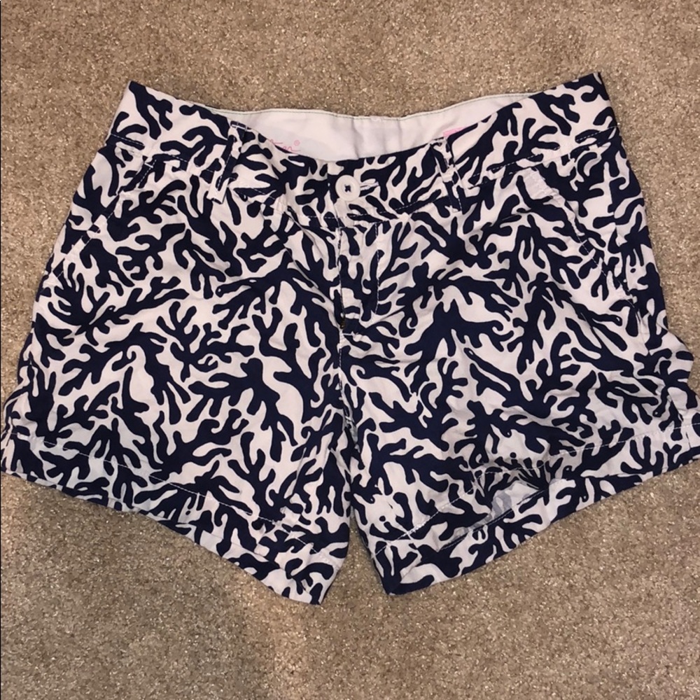 Lilly Pulitzer Callahan Shorts - Size 6